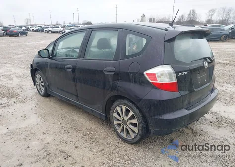 2013 Honda Fit Sport z USA, uszkodzony, nr VIN JHMGE8H57DC001602